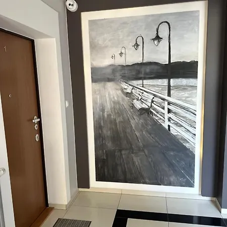 Bovis Center Redłowo *
